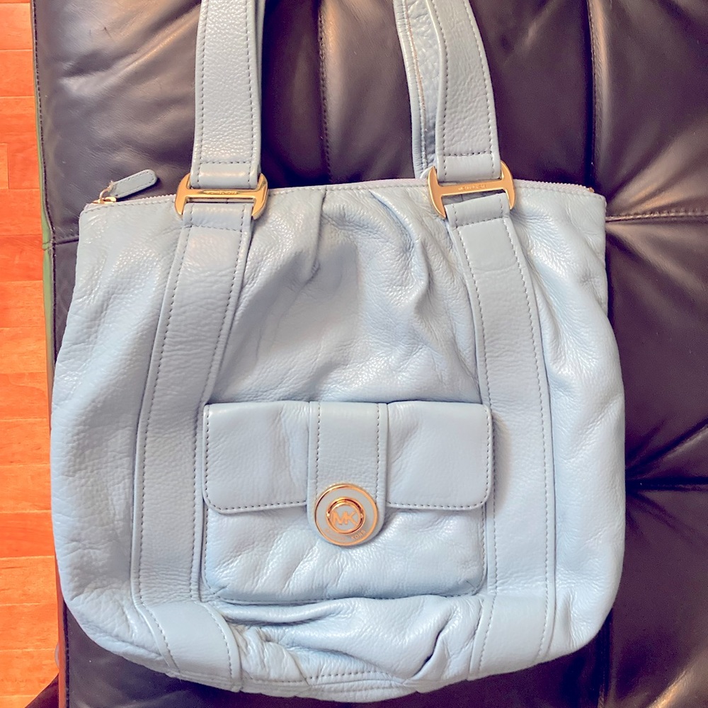 Excellent condition Michael Kors purse. Light blue pebbled leather.